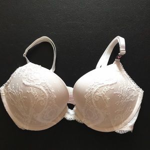 Victoria’s Secret Dream Angels push up bra